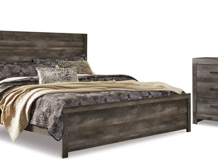 Wynnlow King Panel Bed with Mirrored Dresser and Nightstand in Gray Cheap